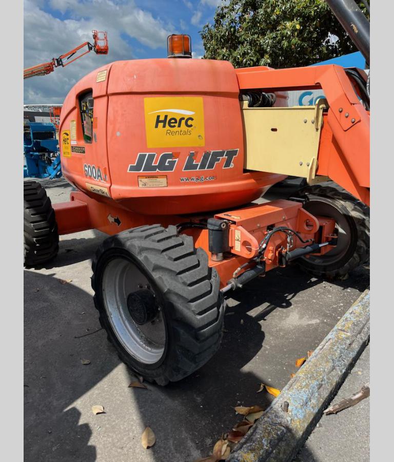 2008 JLG 600AJ