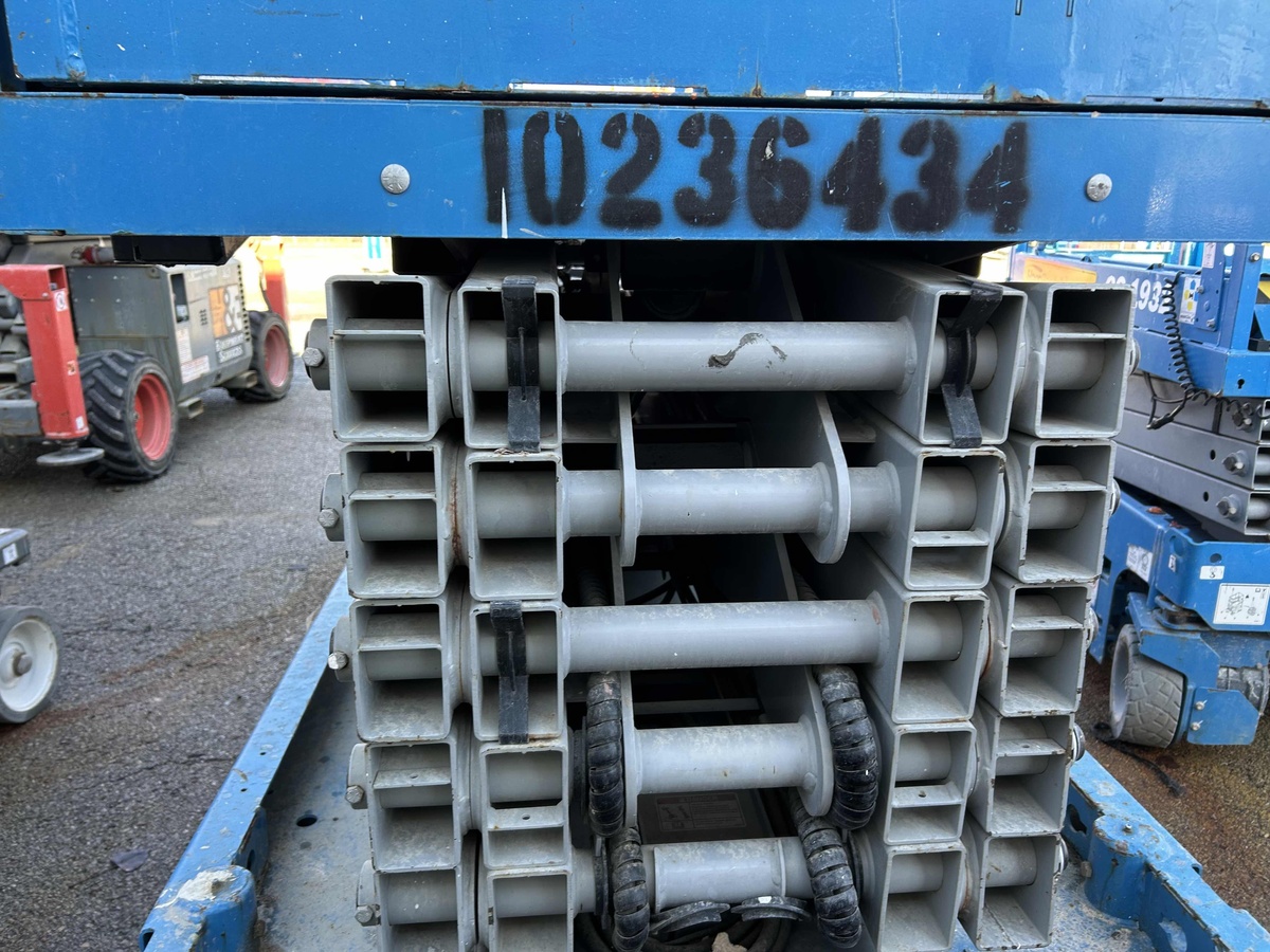 2018 Genie GS-4047-7