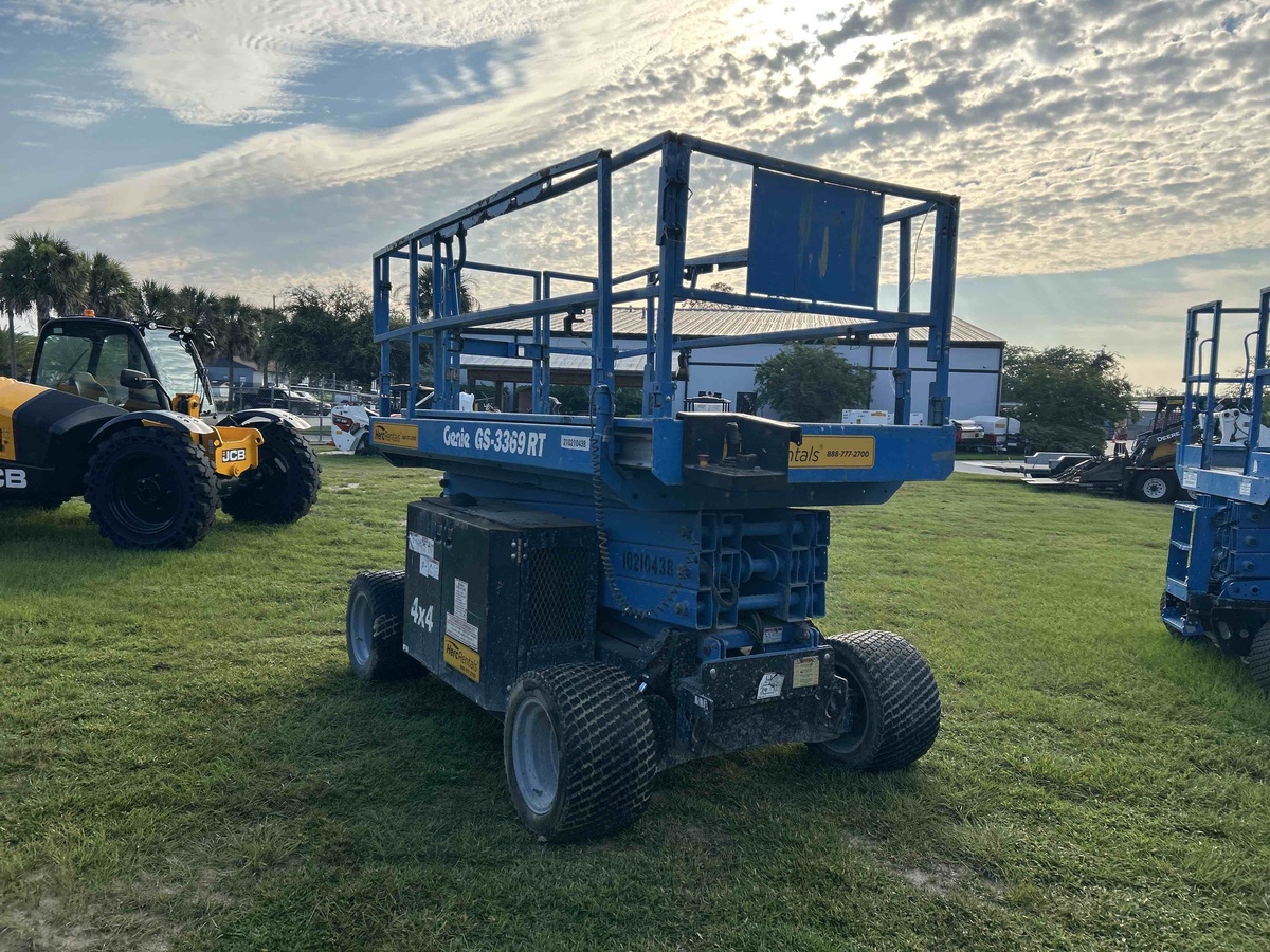 2017 Genie GS-3369 RT-3
