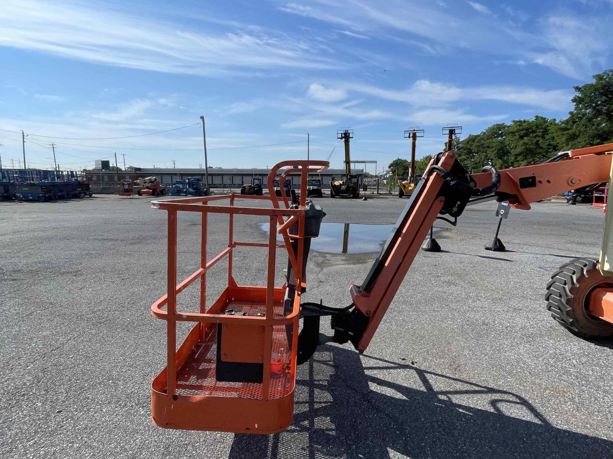 2016 JLG 450AJ-6
