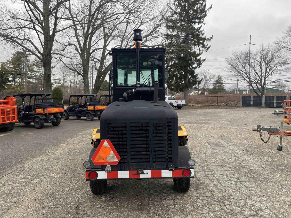 2018 LayMor SweepMaster 450-ST