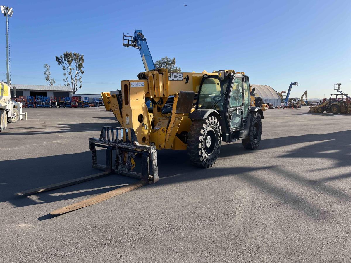 2018 JCB 512-56