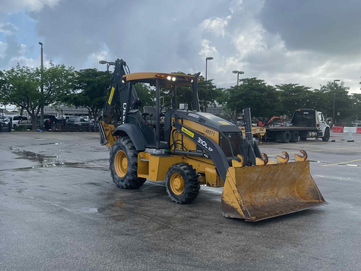 2019 John Deere 310L EP-2