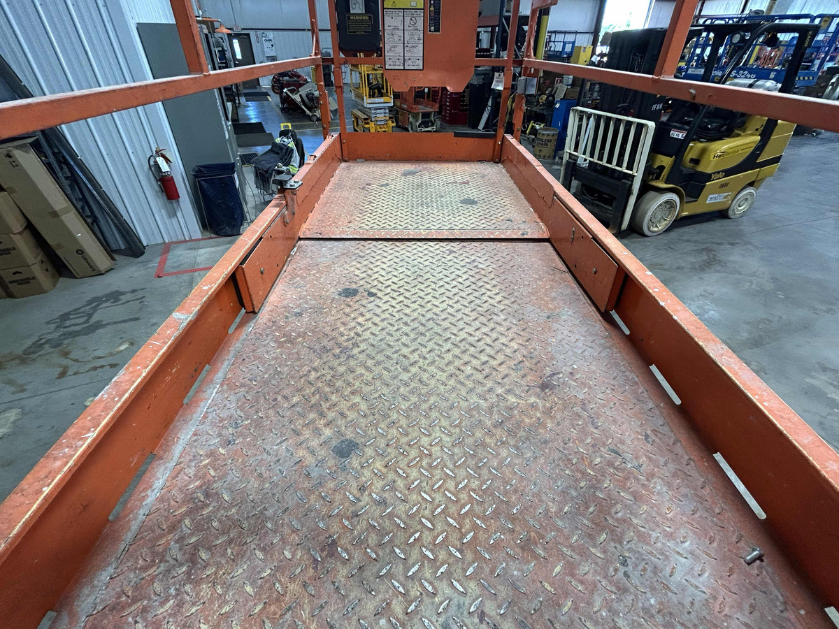 2019 JLG 4045R-5