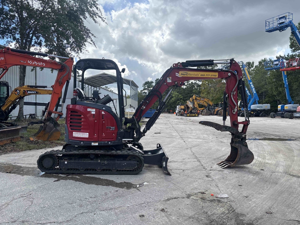 2021 Yanmar ViO35-2