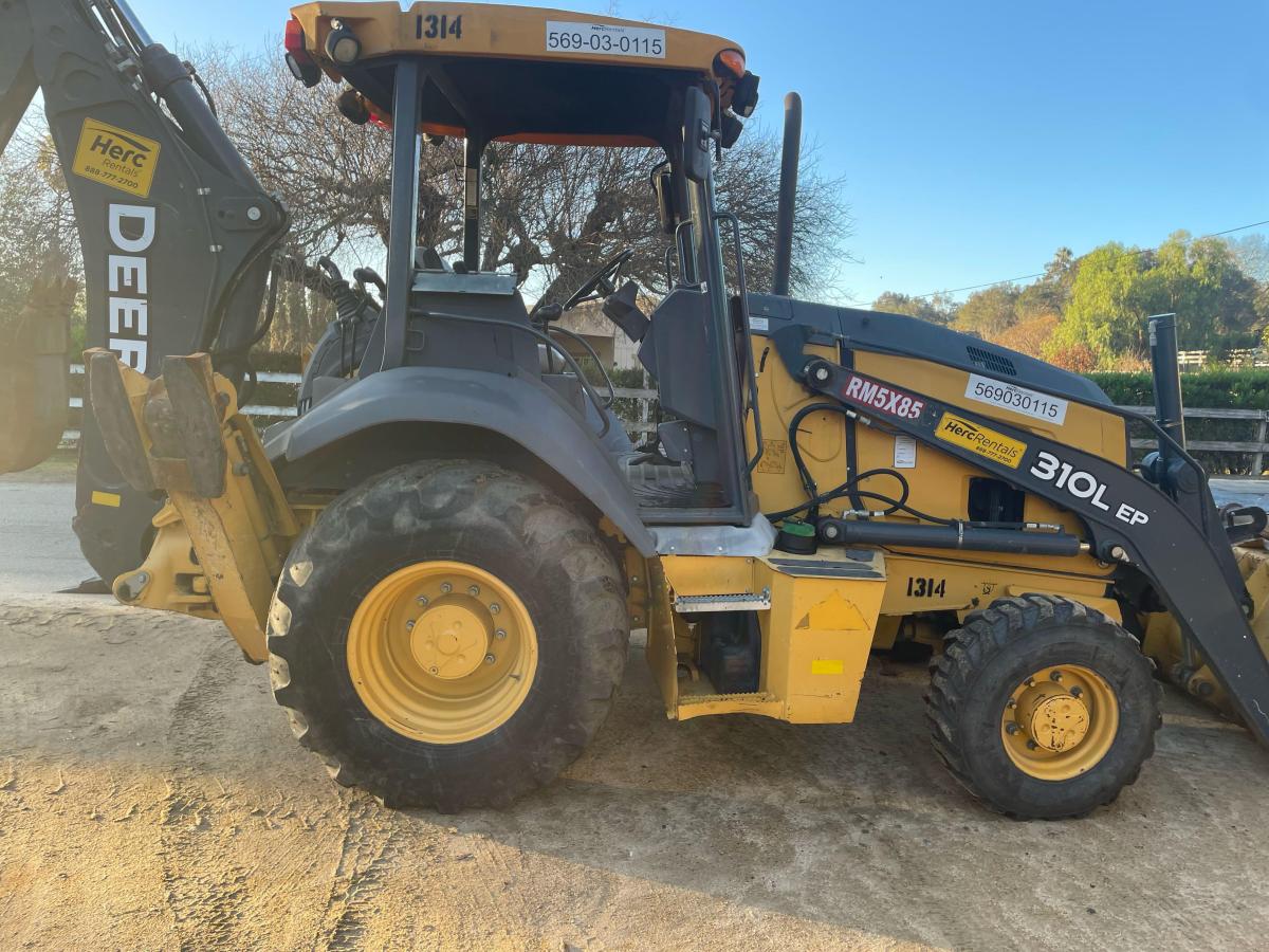 2019 John Deere 310-2