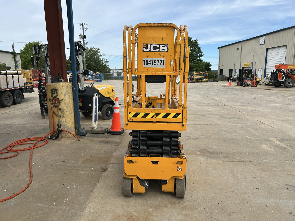 2023 JCB S1930E-11