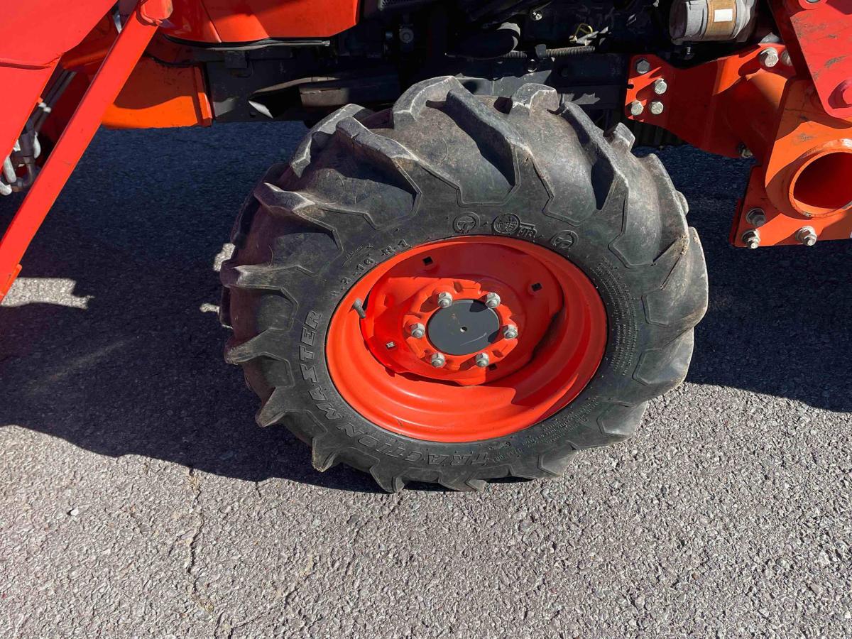 2017 Kubota L4701