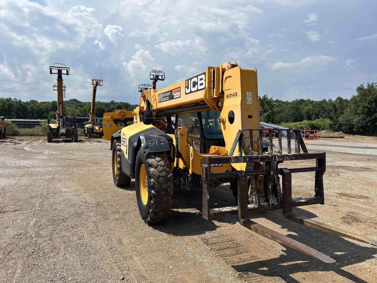 2019 JCB 507-42-7