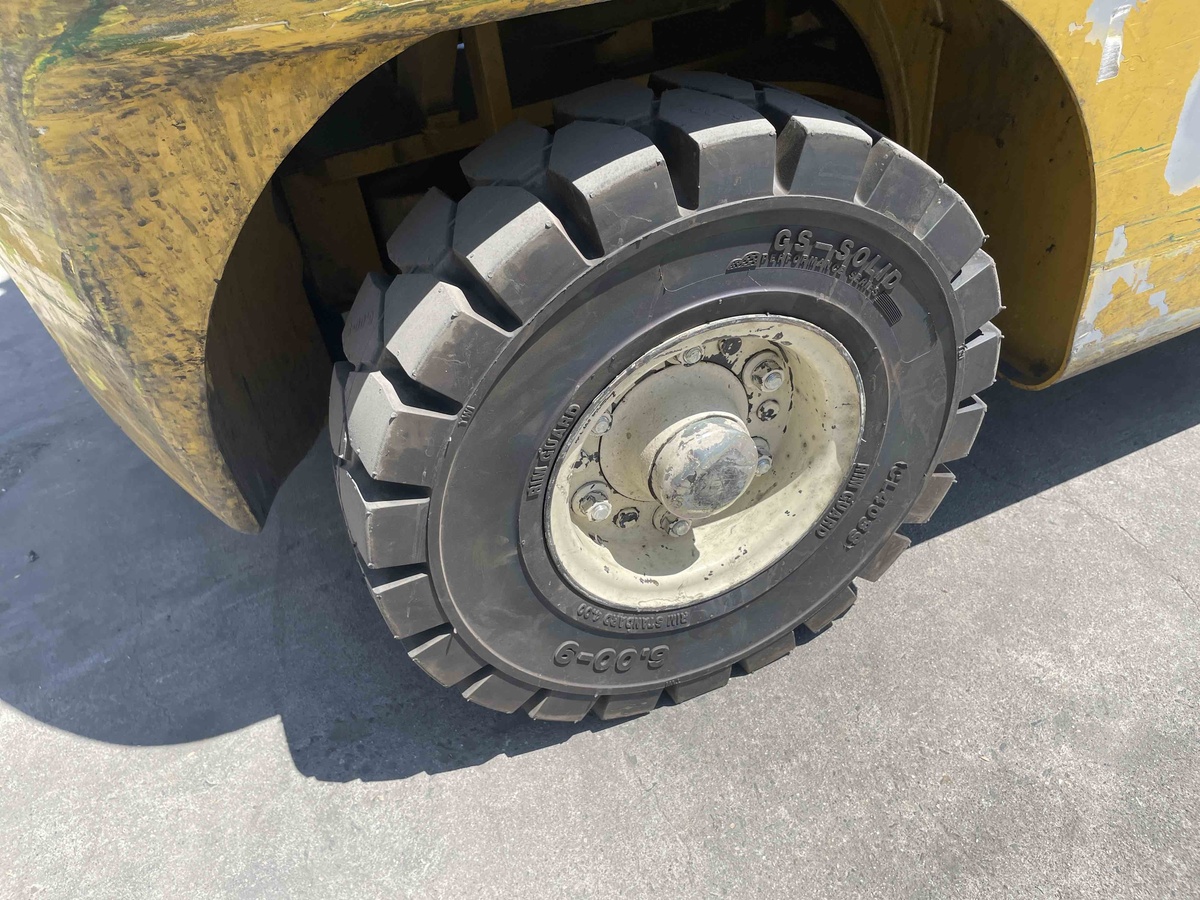 2018 Yale GLP050MX-4