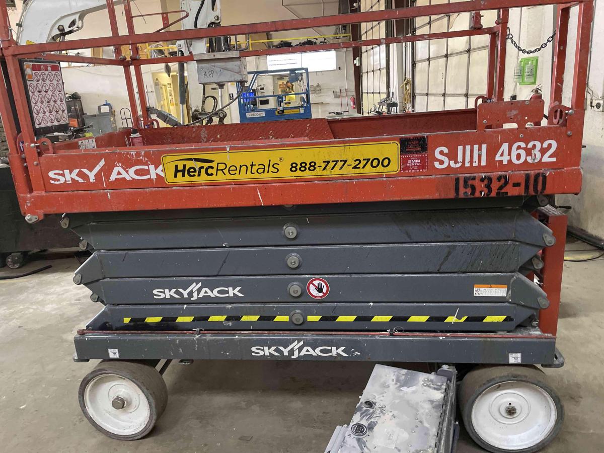 2020 Skyjack SJ4632