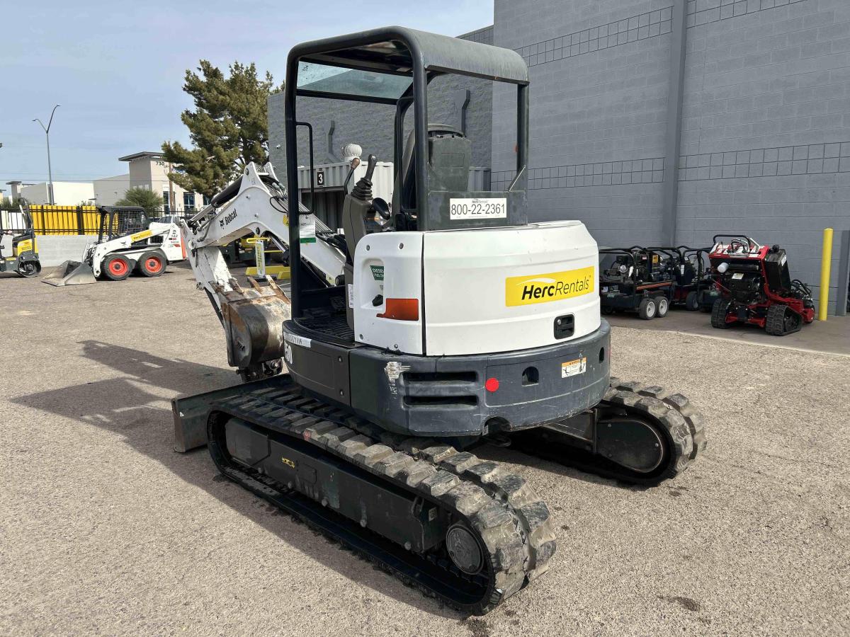 2018 Bobcat E50