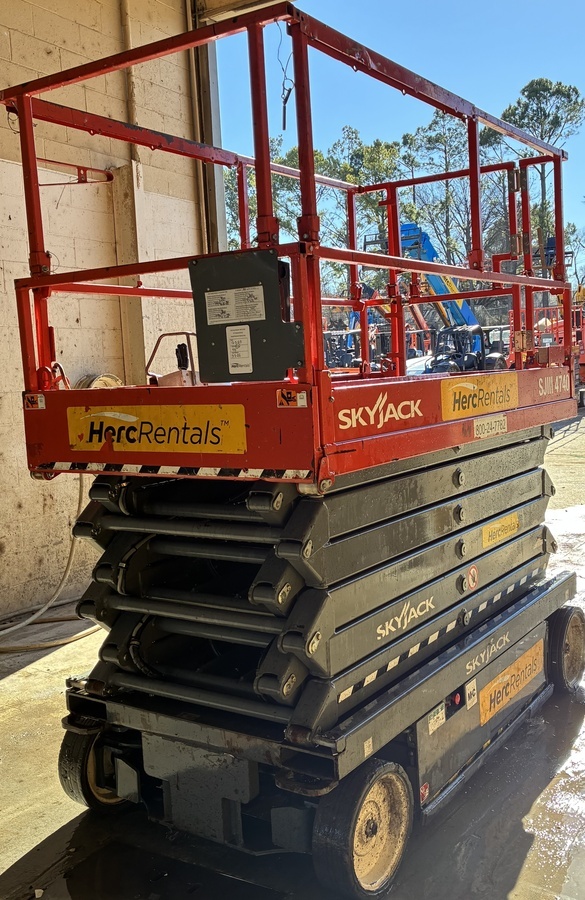 2019 Skyjack SJ4740-4