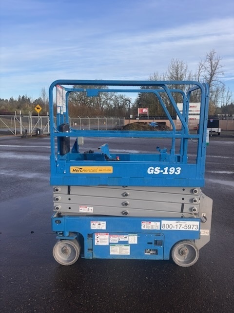 2017 Genie GS-1930