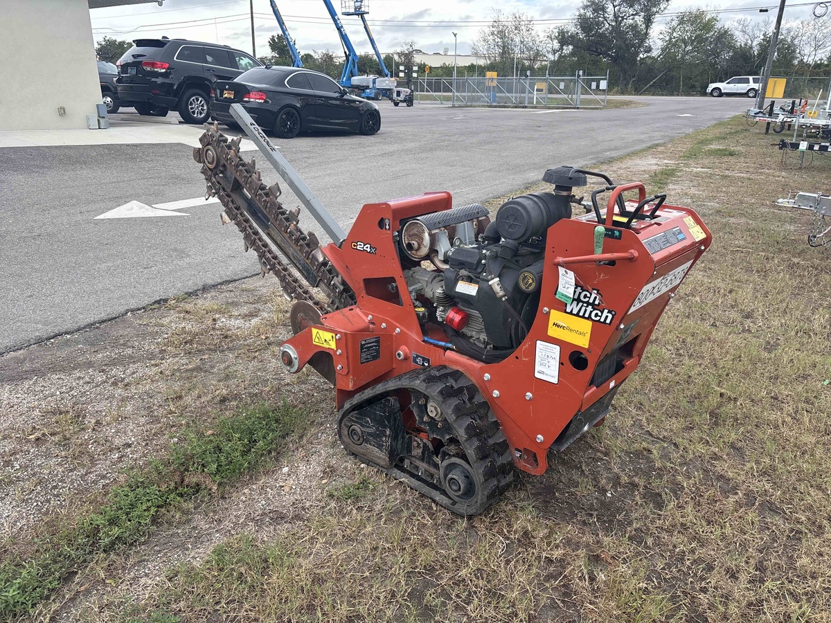 2020 Ditch Witch C24X