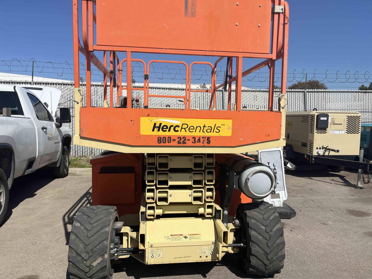 2018 JLG 260MRT