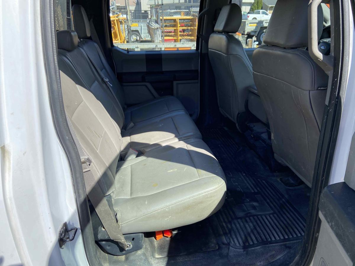 2018 Ford F550-8
