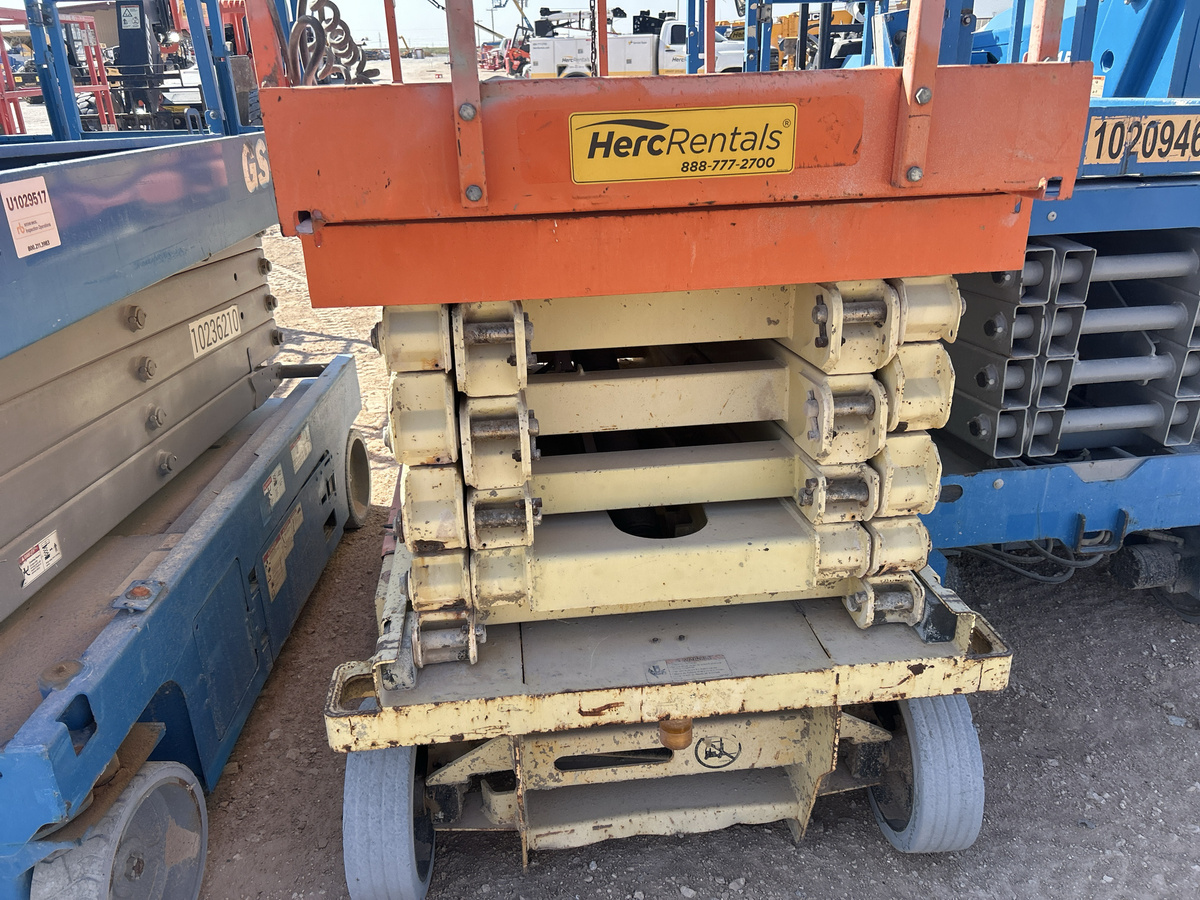 2015 JLG 3248RS-3