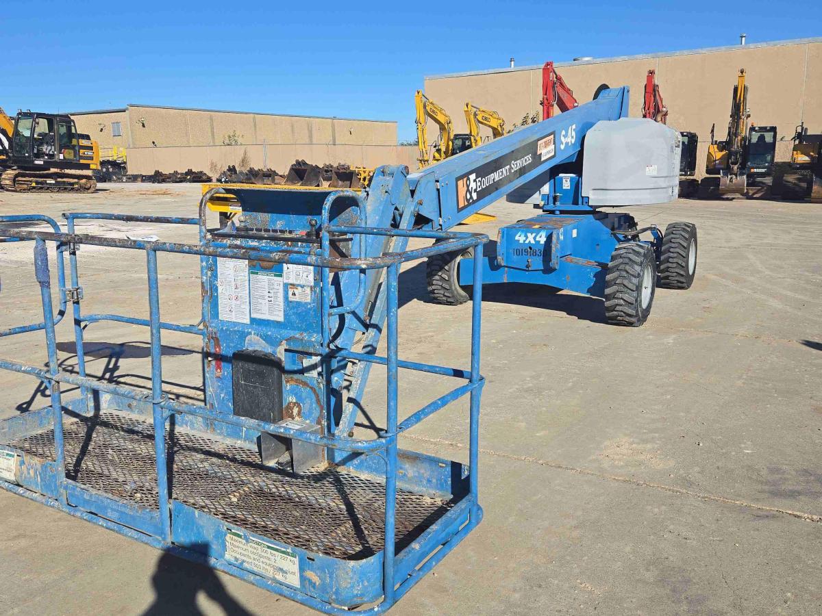 2016 Genie S-45