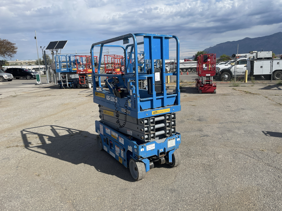 2019 Genie GS-1930-4