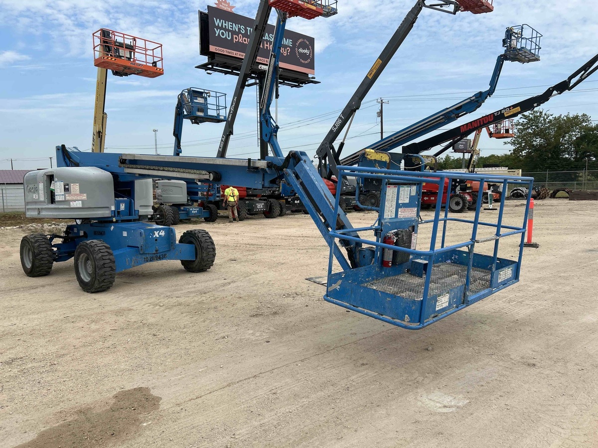2017 Genie S-45-13
