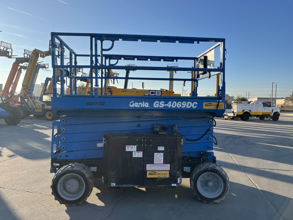2018 Genie GS-4069 DC-11