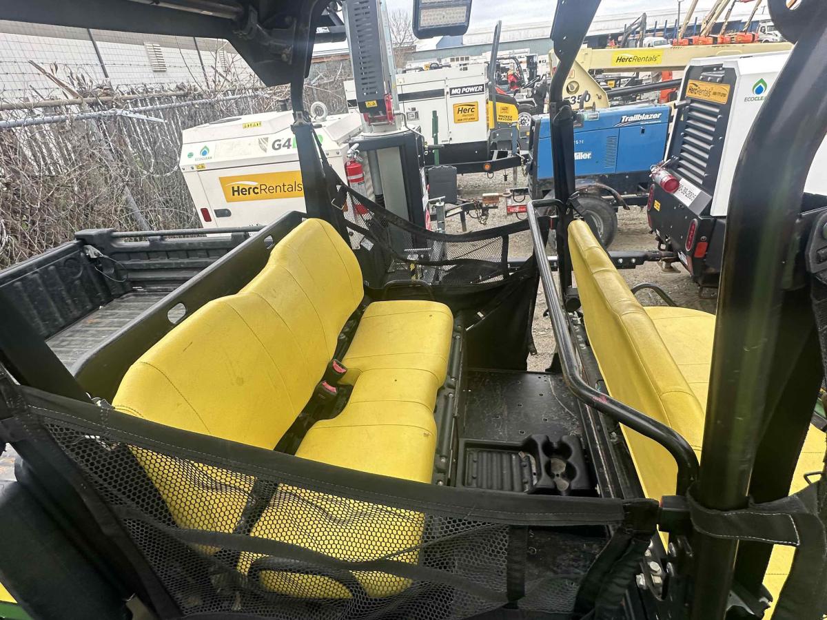 2021 John Deere XUV855M