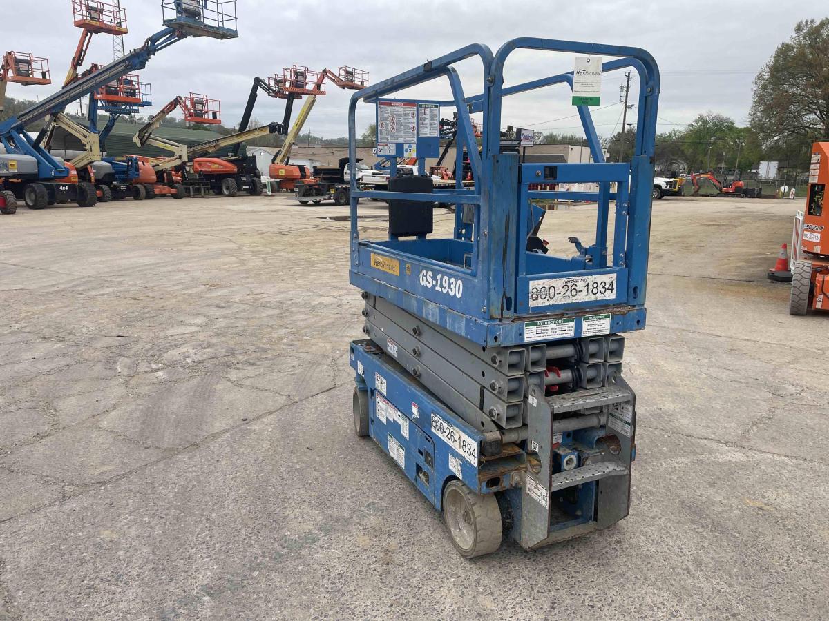 2019 Genie GS-1930