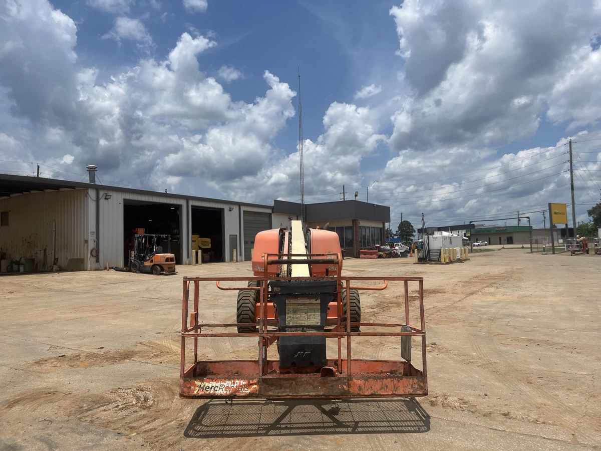 2018 JLG 600S-4