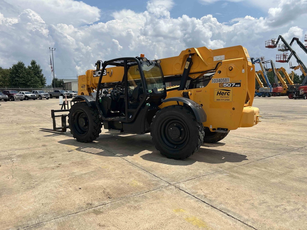 2021 JCB 507-42-11