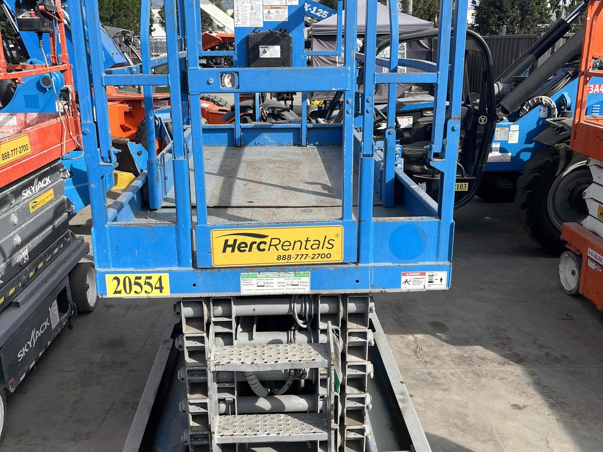 2016 Genie GS-4047-2