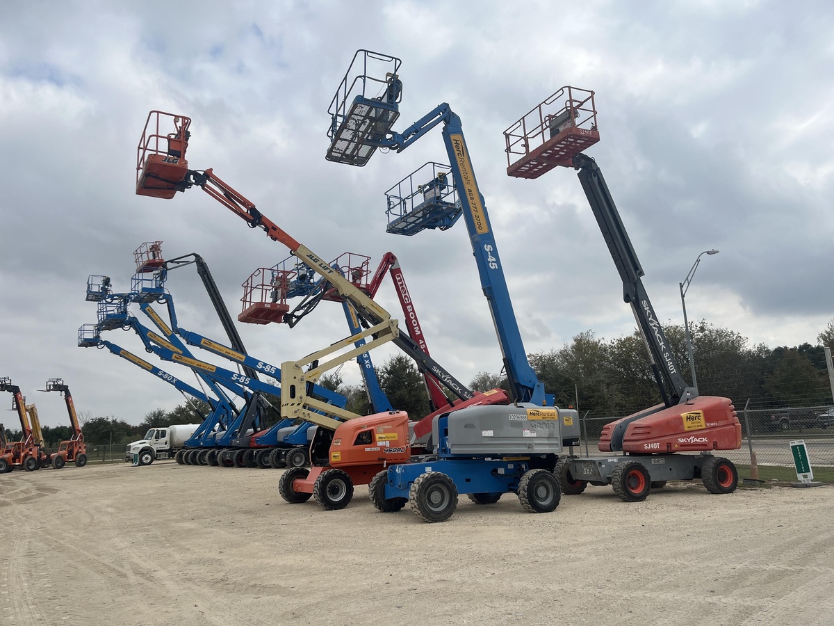 2018 Genie S-45