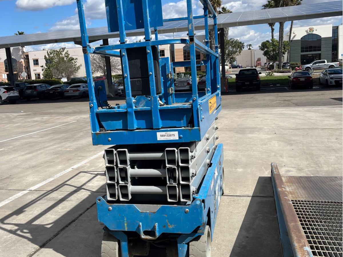 2017 Genie GS-2632