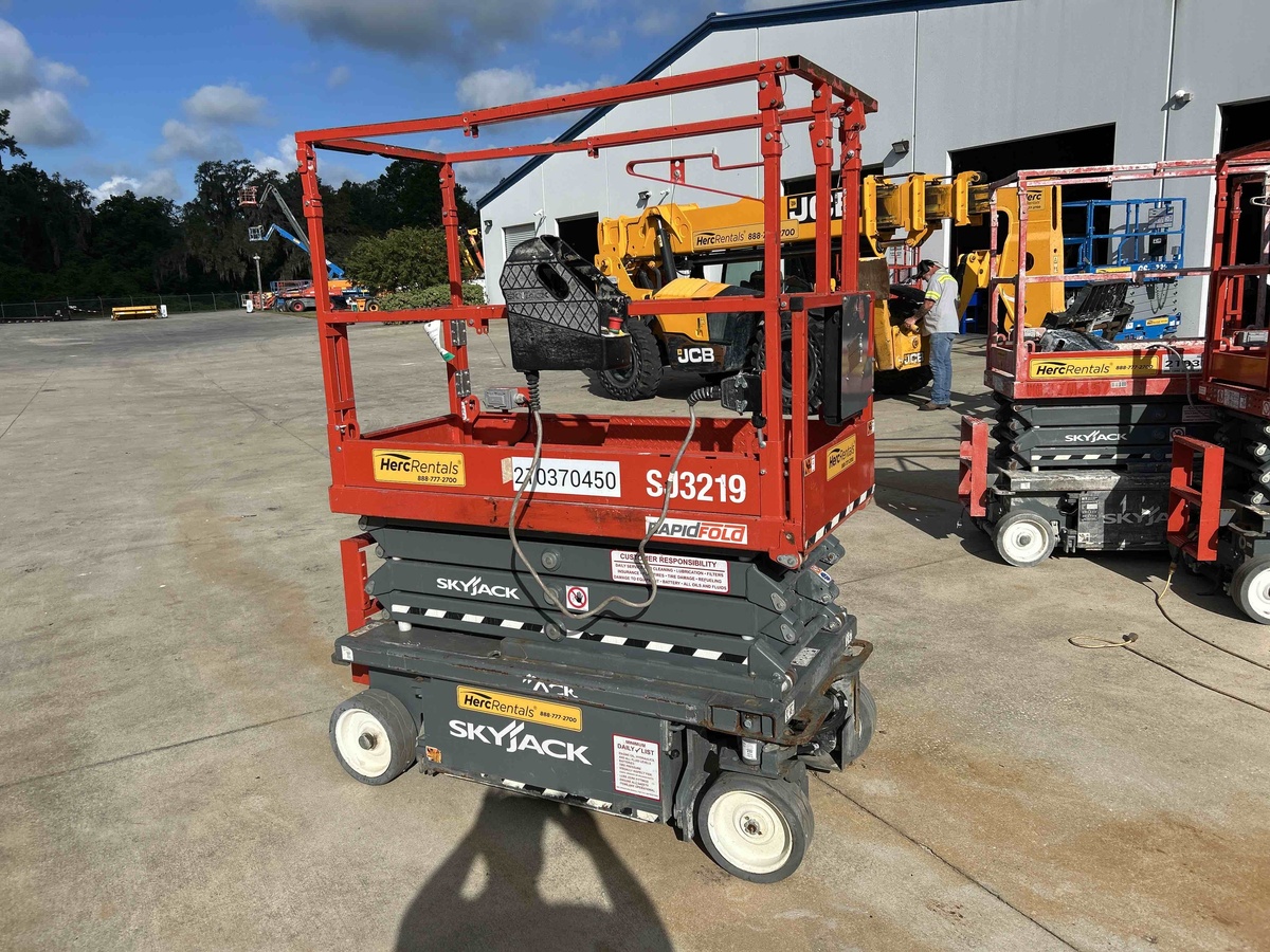 2022 Skyjack SJ3219-1