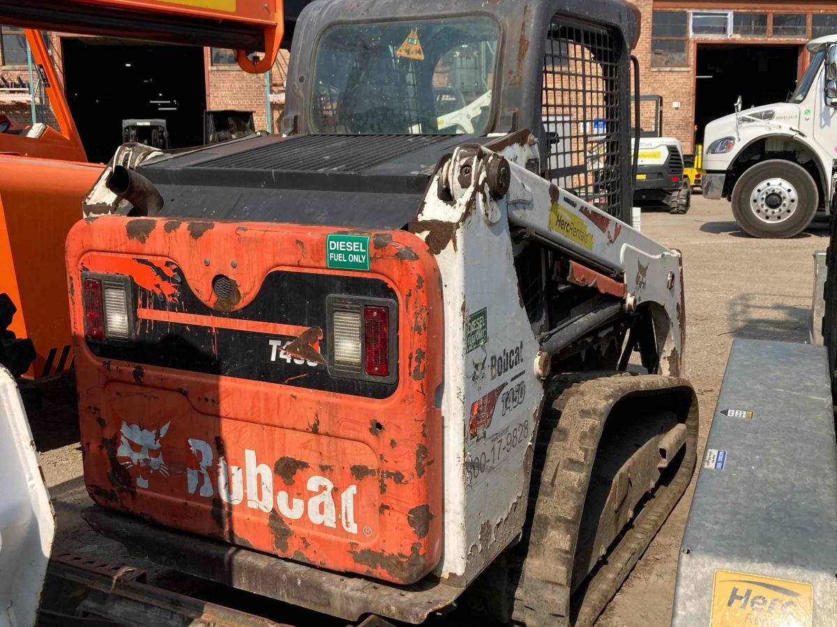 2017 Bobcat T450