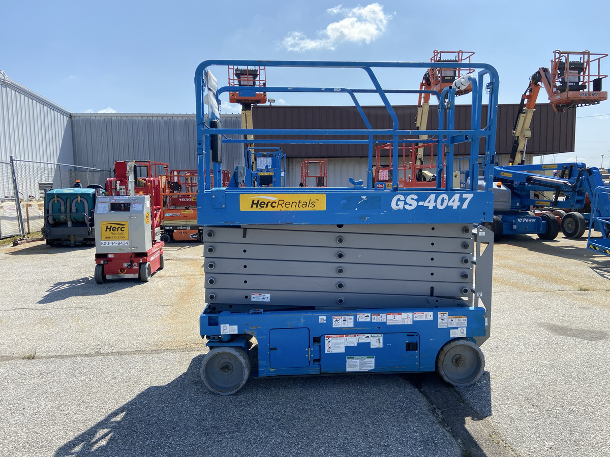 2019 Genie GS-4047-4