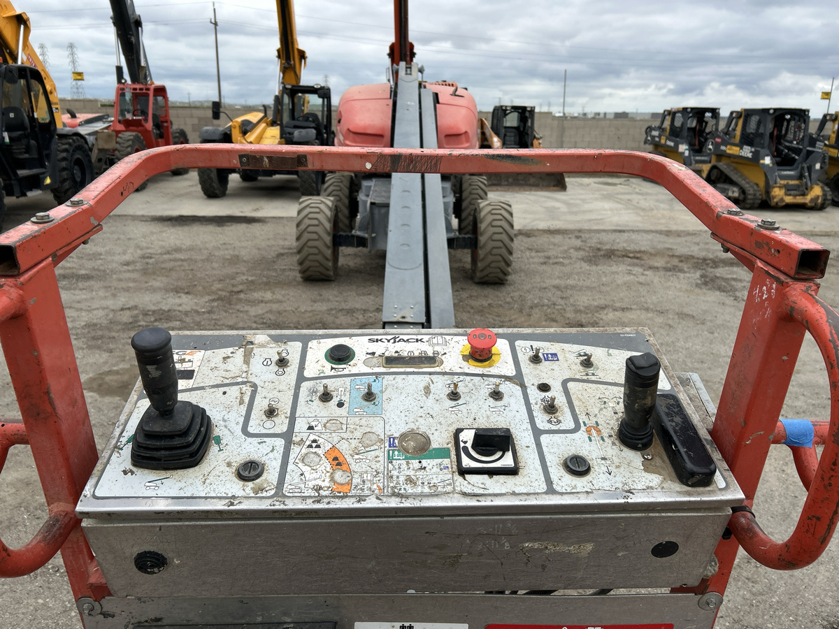 2018 Skyjack SJ66 T-8