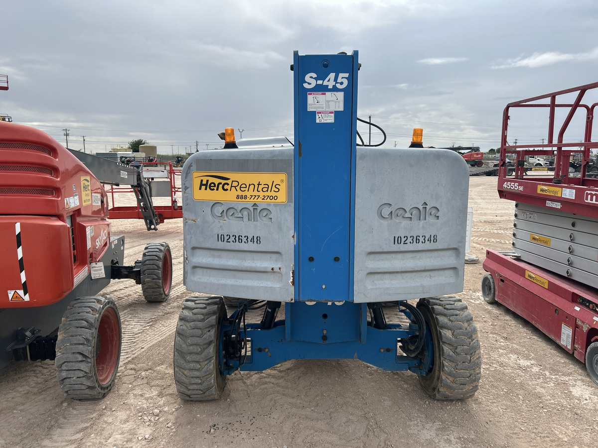 2018 Genie S-45