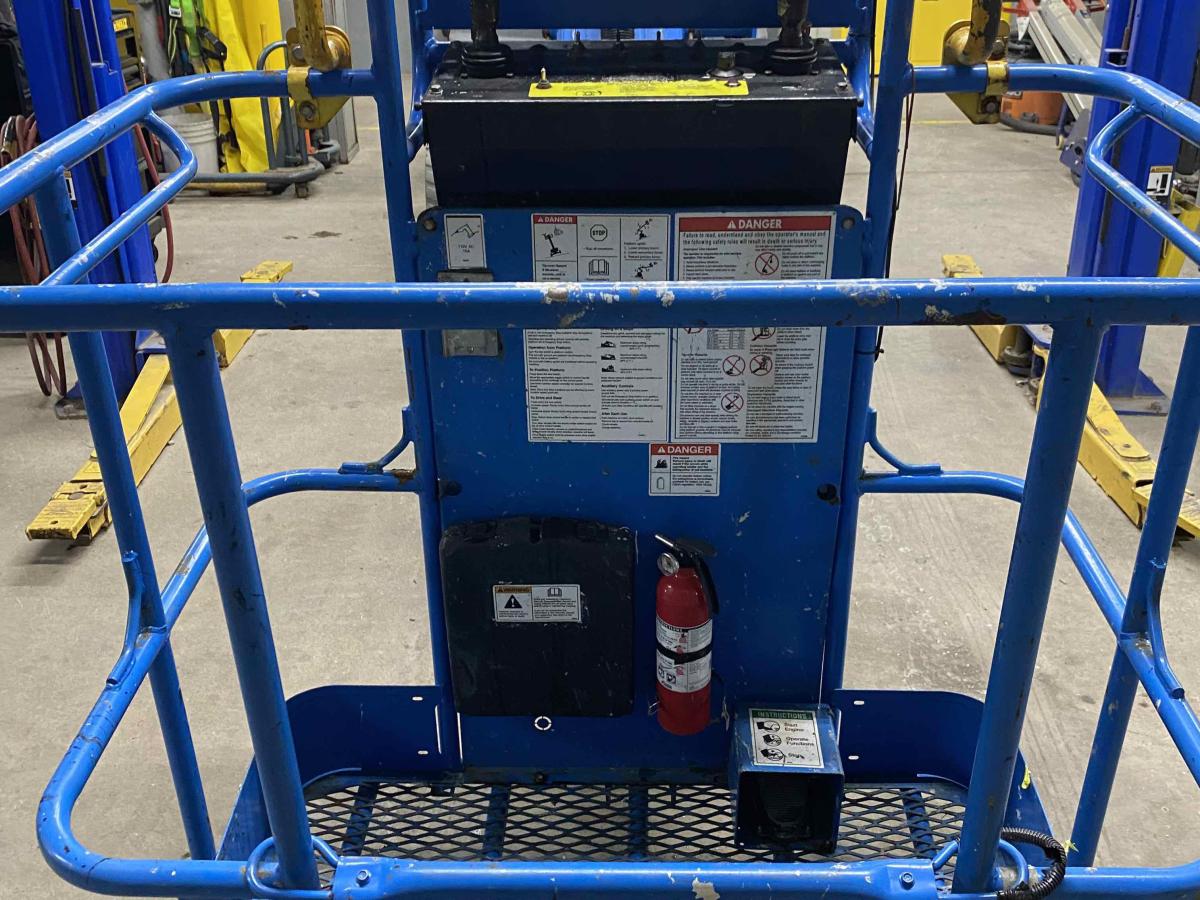 2017 Genie Z-40/23 N