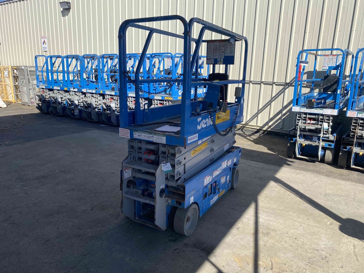 2018 Genie GS-1930-4