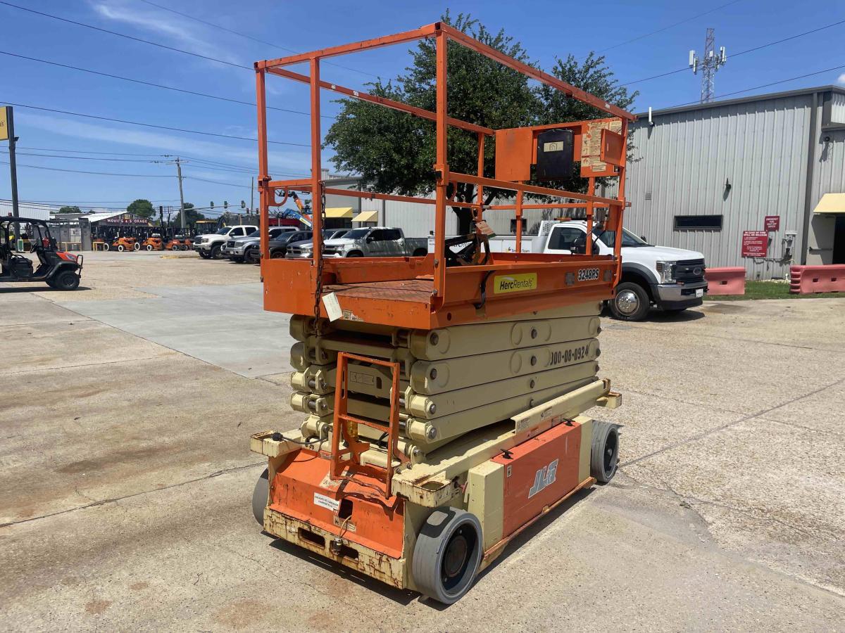 2015 JLG 3248RS