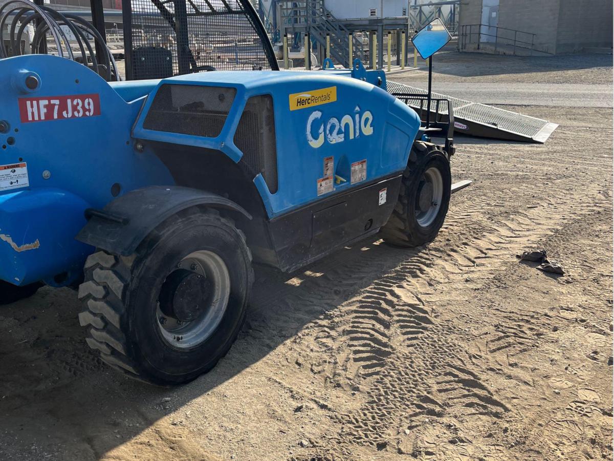 2017 Genie GTH-5519-2