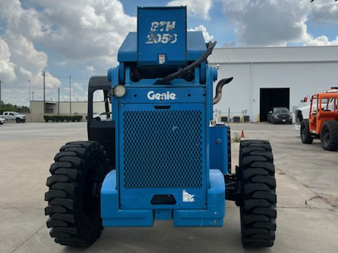 2017 Genie GTH-1056-4