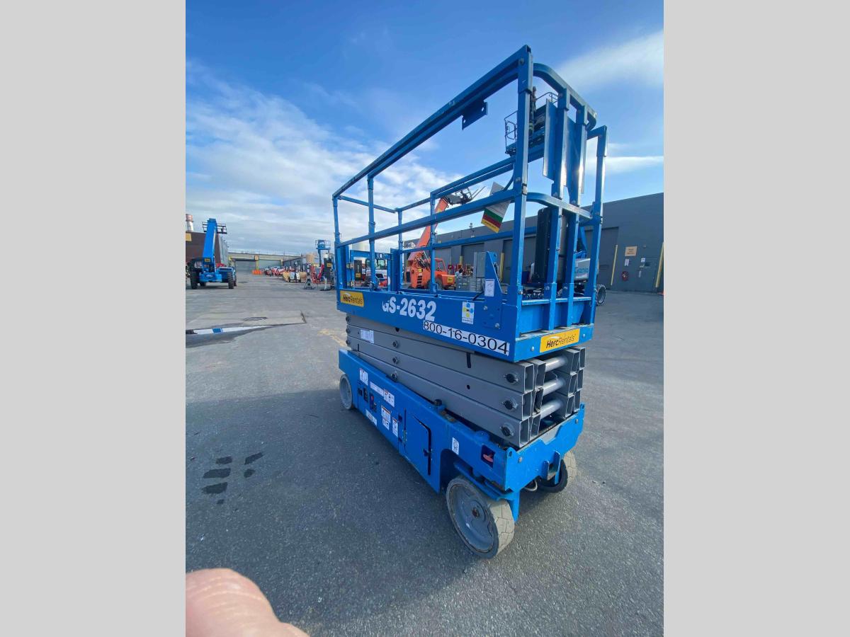 2017 Genie GS-2632