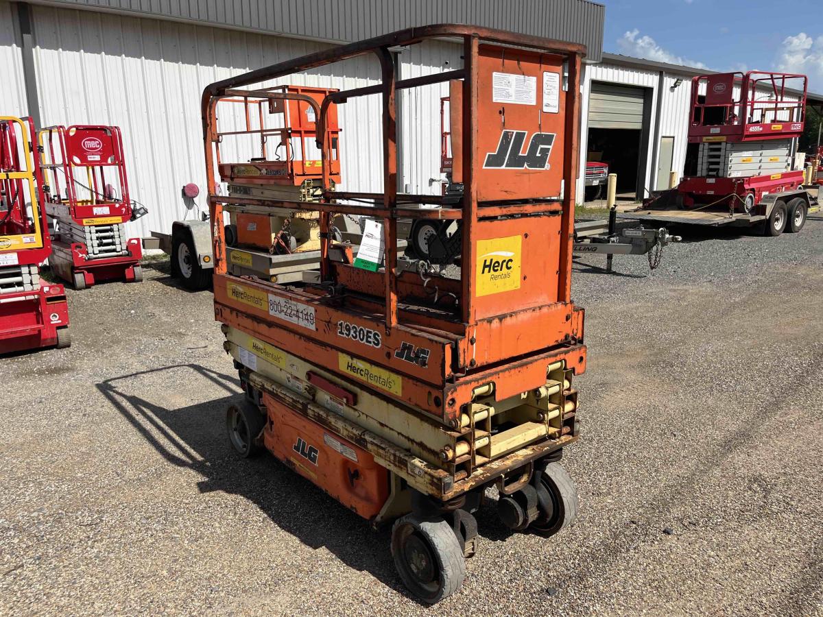 2018 JLG 1930ES-4