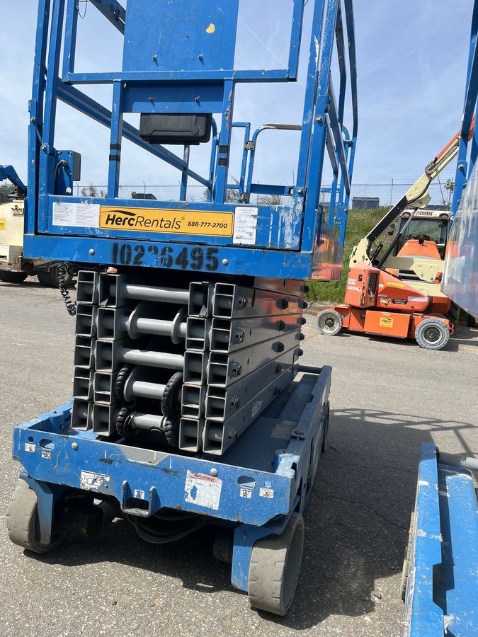 2018 Genie GS-4047-2
