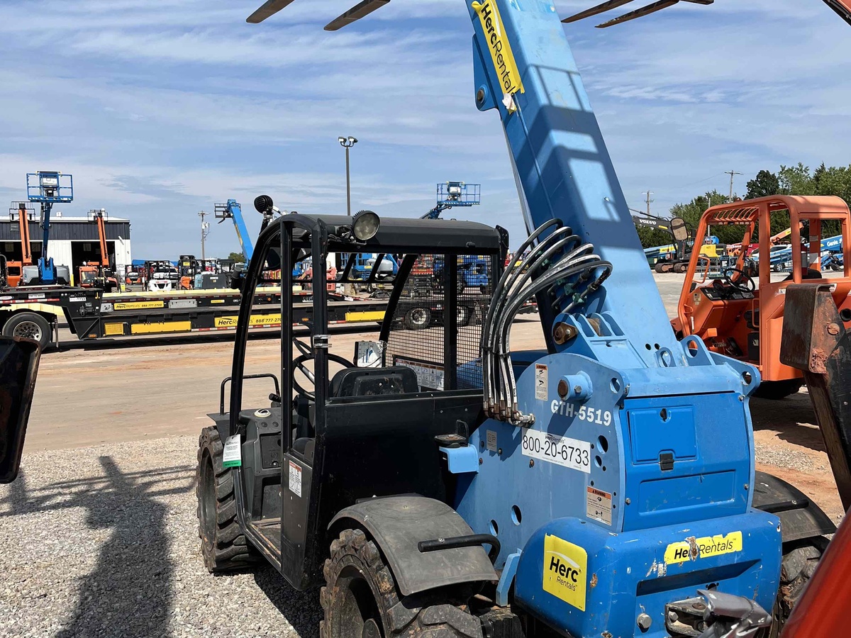 2018 Genie GTH-5519-4