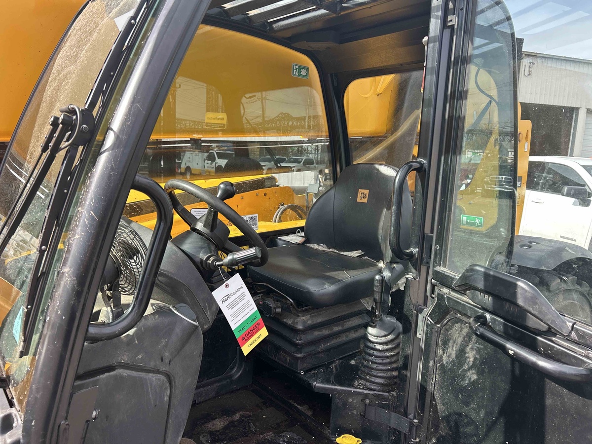 2022 JCB 510-56-5