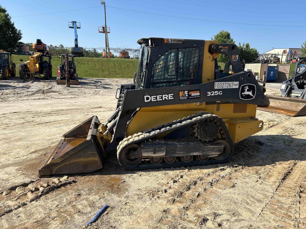 2021 John Deere 325G