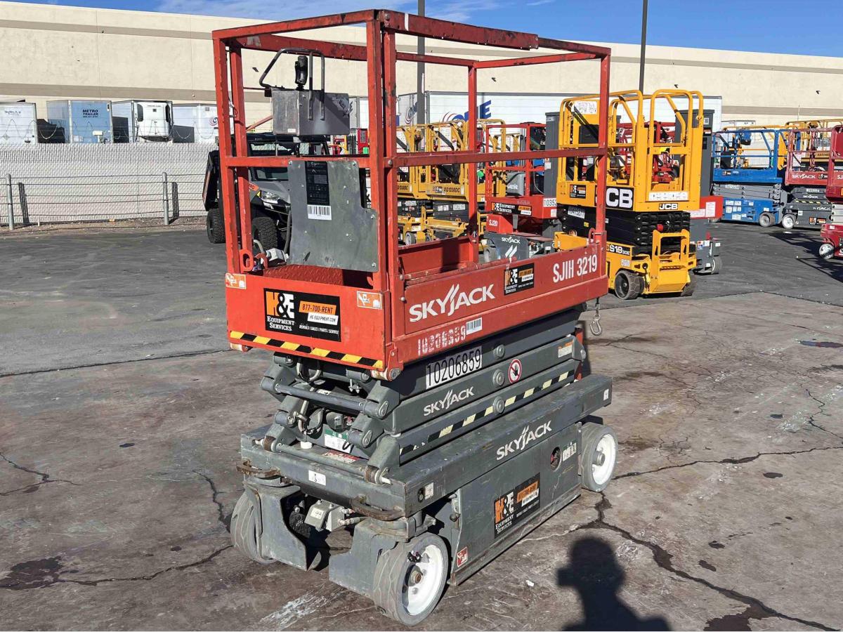 2016 Skyjack SJ3219